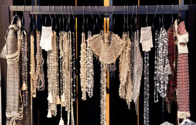 7 reasons for rfid in luxury retailing 1